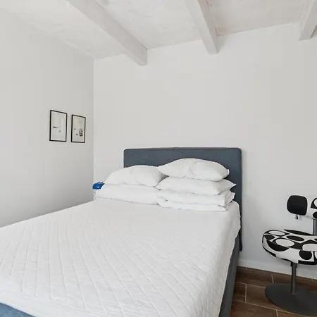 Spacious In Bornholms Nature Ostermarie
